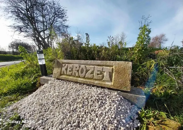 Manoir De Kerozet - Chambres Chez L\'Habitant - 3 Chiens